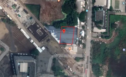 Land and Commercial space for rent in Huai Khwang studio, for rent