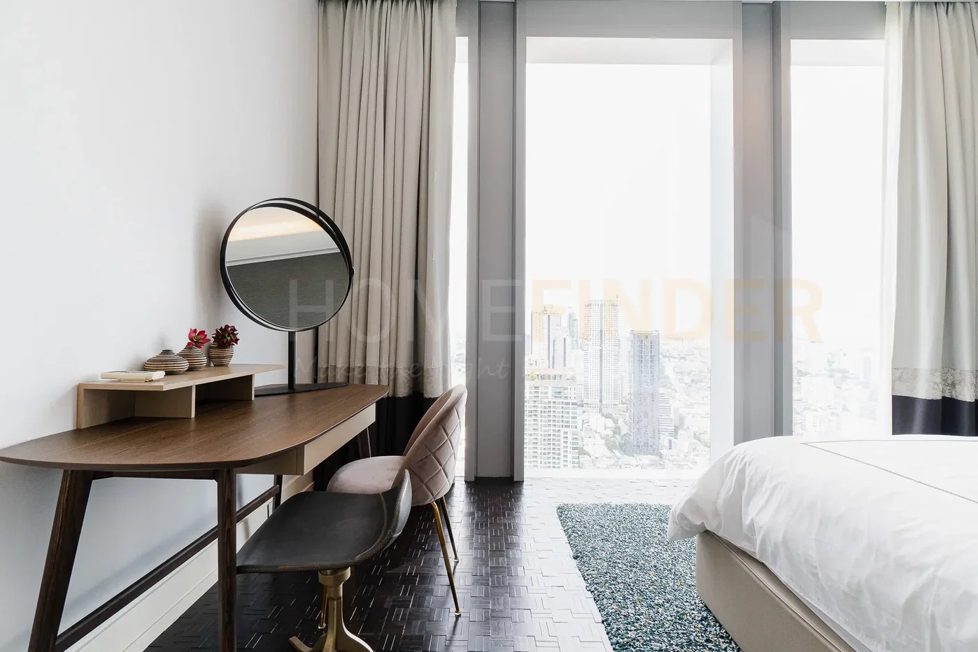 รูป The Ritz - Carlton Residences at MahaNakhon 2 bedrooms, for rent - รูปที่ 8/13