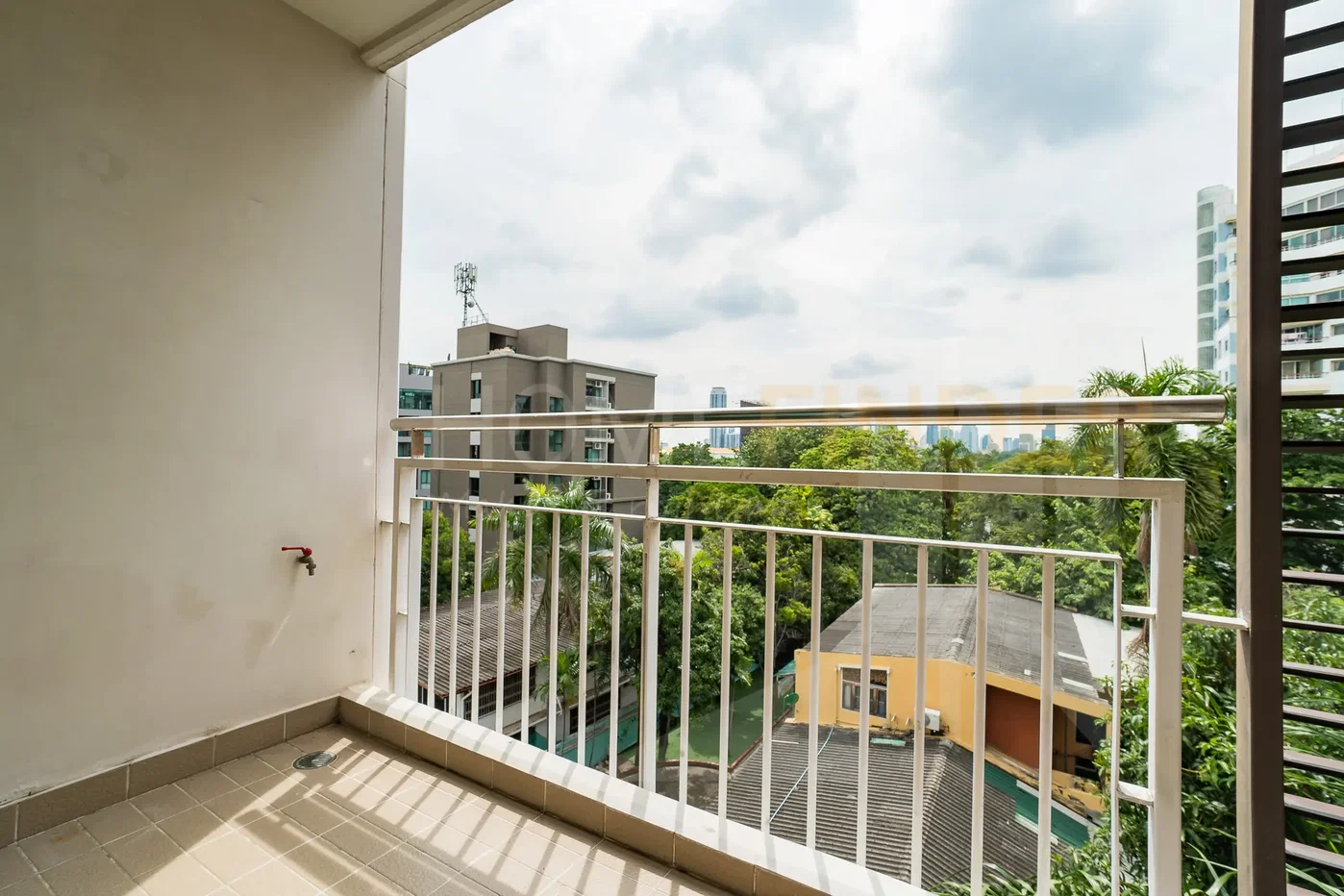 picture Y.O. Place 2 bedrooms, for rent - 12/13