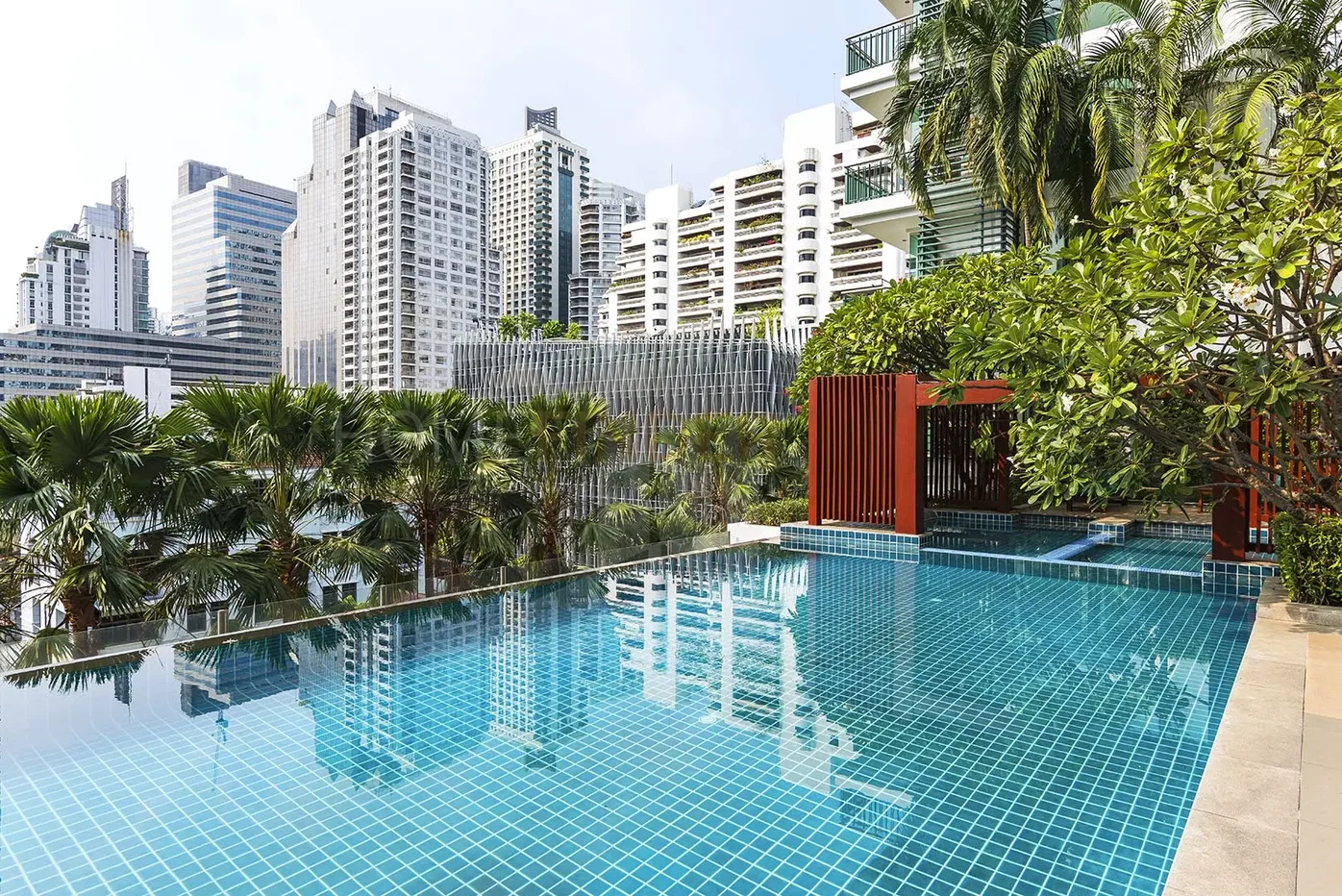 picture Wind Sukhumvit 23 2 bedrooms, for sale - 10/12