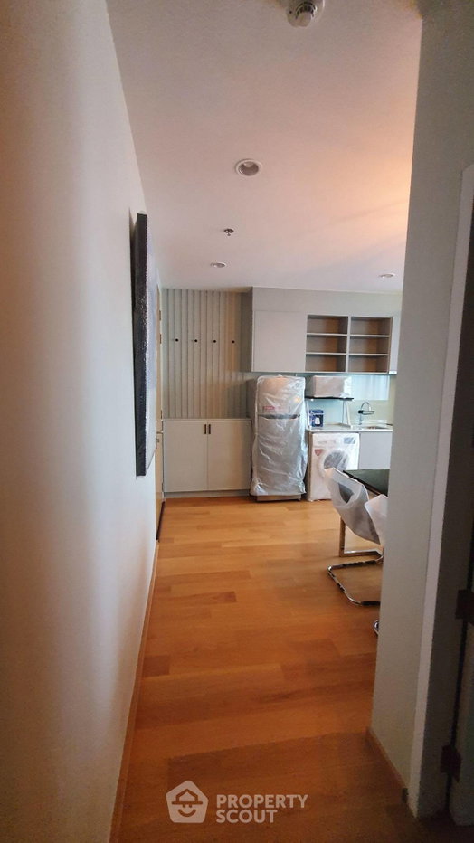 รูป คอนโด 2-ห้องนอน ที่ โนเบิล รีโว สีลม ใกล้ BTS สุรศักดิ์ (ID 452611) - รูปที่ 4/10