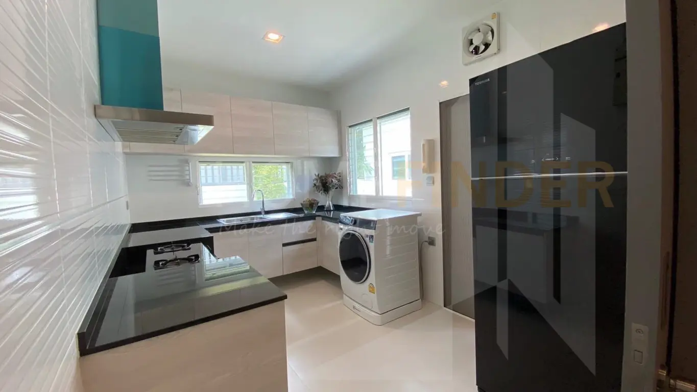picture Mantana Bangna Km.7 4 bedrooms, for rent - 2/4