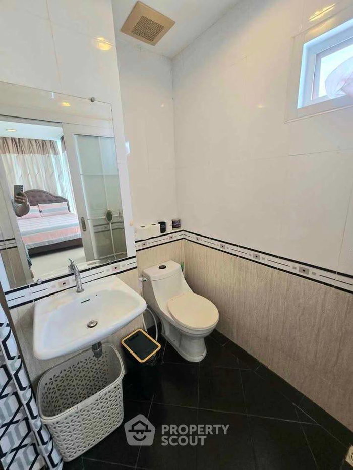 รูป คอนโด 2-ห้องนอน ที่ ซีซี คอนโดมิเนียม 1 (โชคชัยคอนโด) ใกล้ พัทยาตะวันออก (ID 3258202) - รูปที่ 11/15