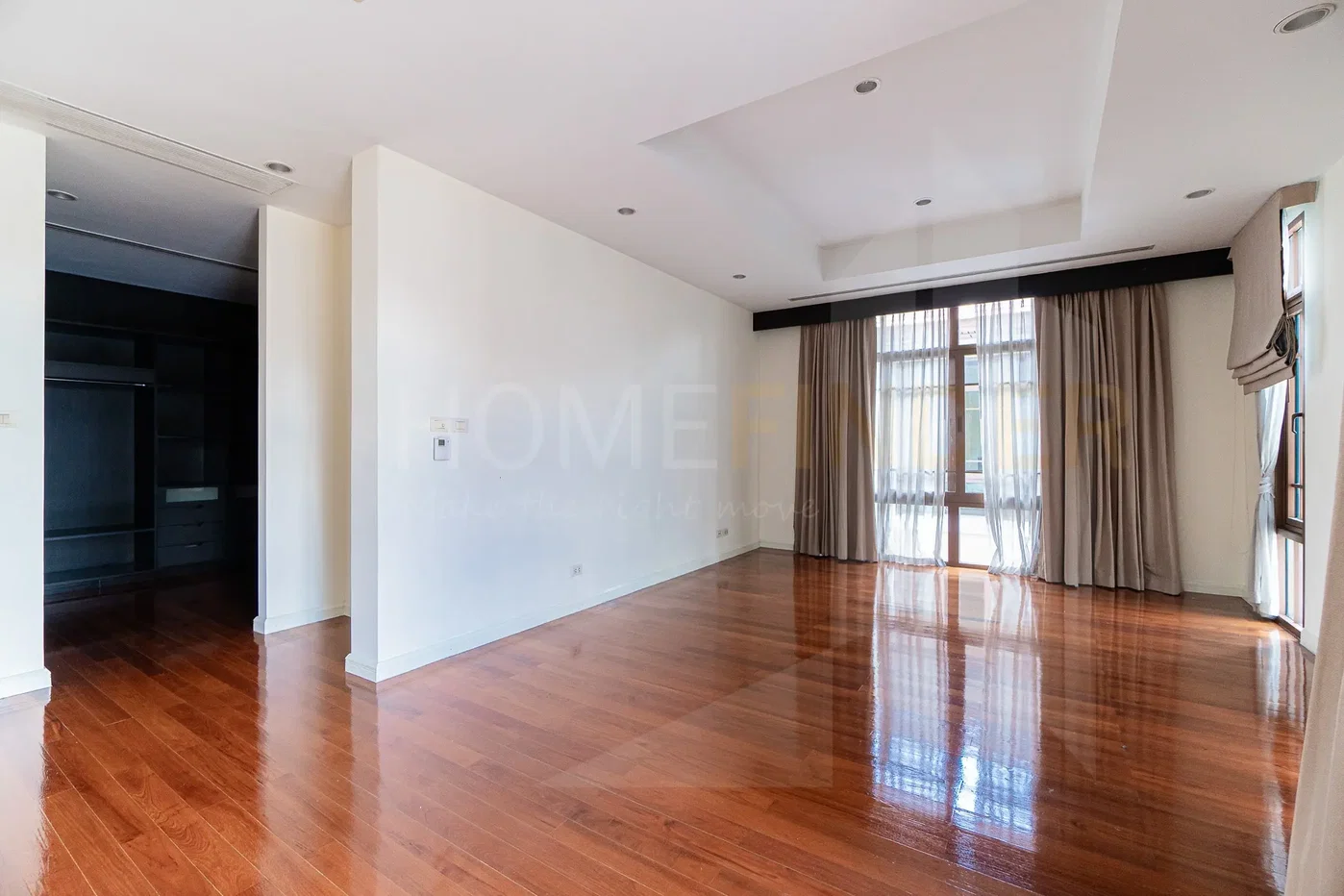 รูป Baan Sansiri Sukhumvit 67, 4 bedroom house in Bangkok, Phra Khanong luxury gated community 4 bedrooms, for rent - รูปที่ 10/16