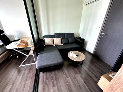 คอนโดให้เช่า : ว่างพร้อมอยู่🥰13,000 The Base Park East BTS อ่อนนุช  contact Line:katk03