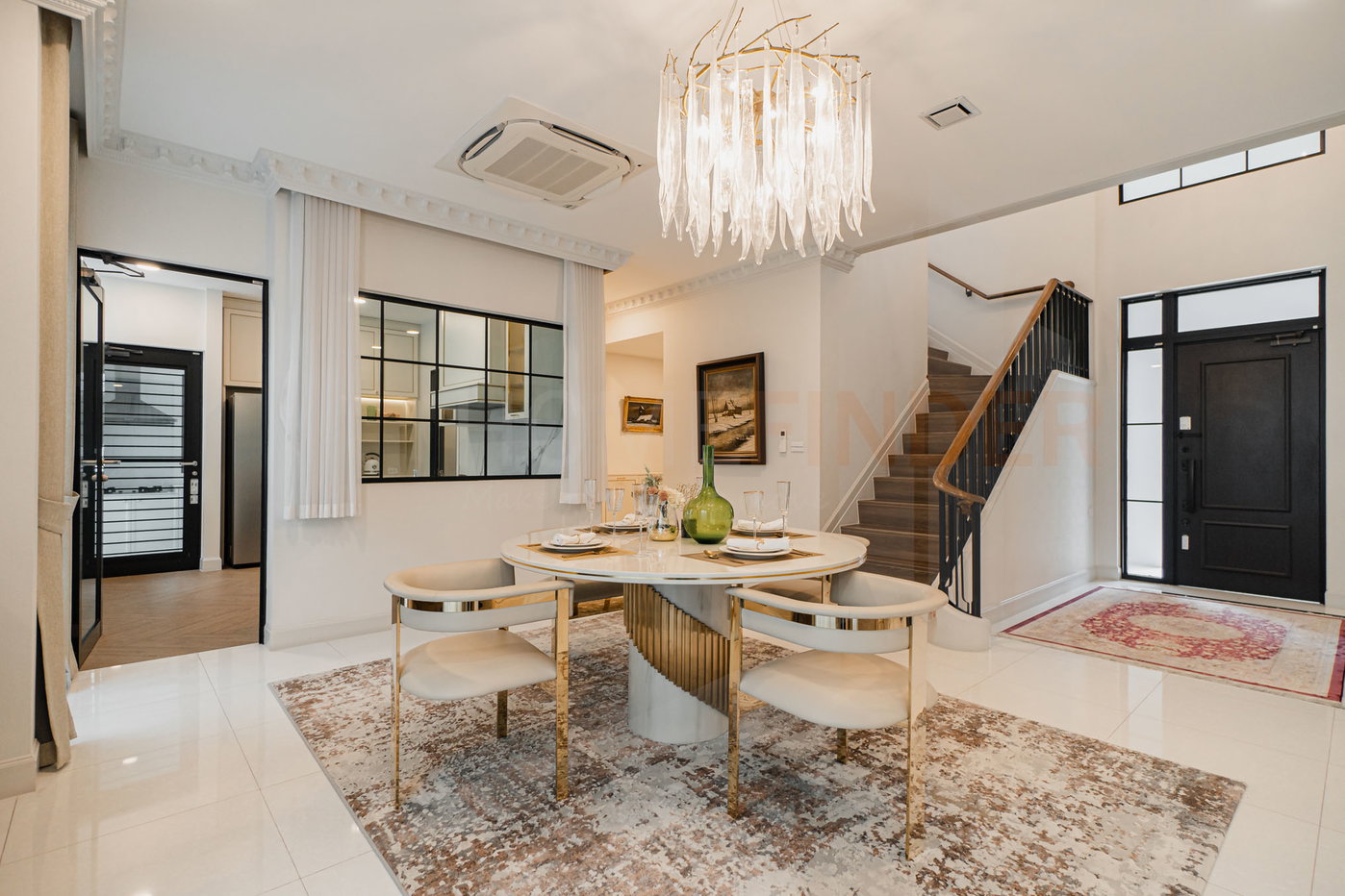 รูป NANTAWAN RAMA 9 New Krungthepkreetha 4 bedrooms, for sale - รูปที่ 3/14