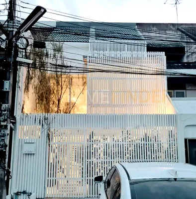 Townhouses for sale The Emquartier : Niwet Village 3 bedrooms, for sale