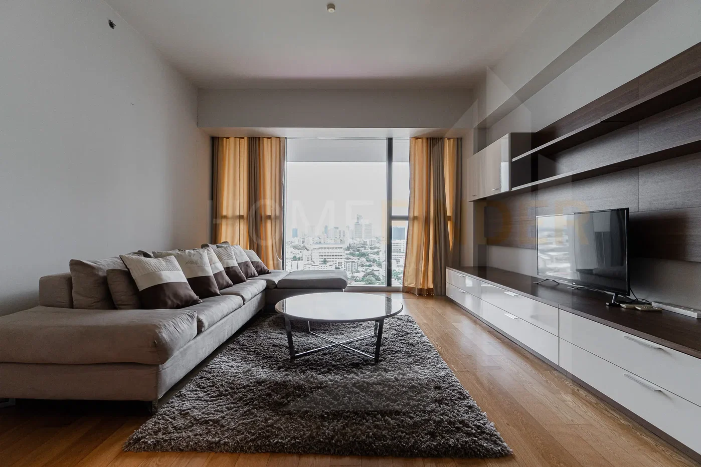 รูป The Met 2 bedrooms, for rent - รูปที่ 2/11