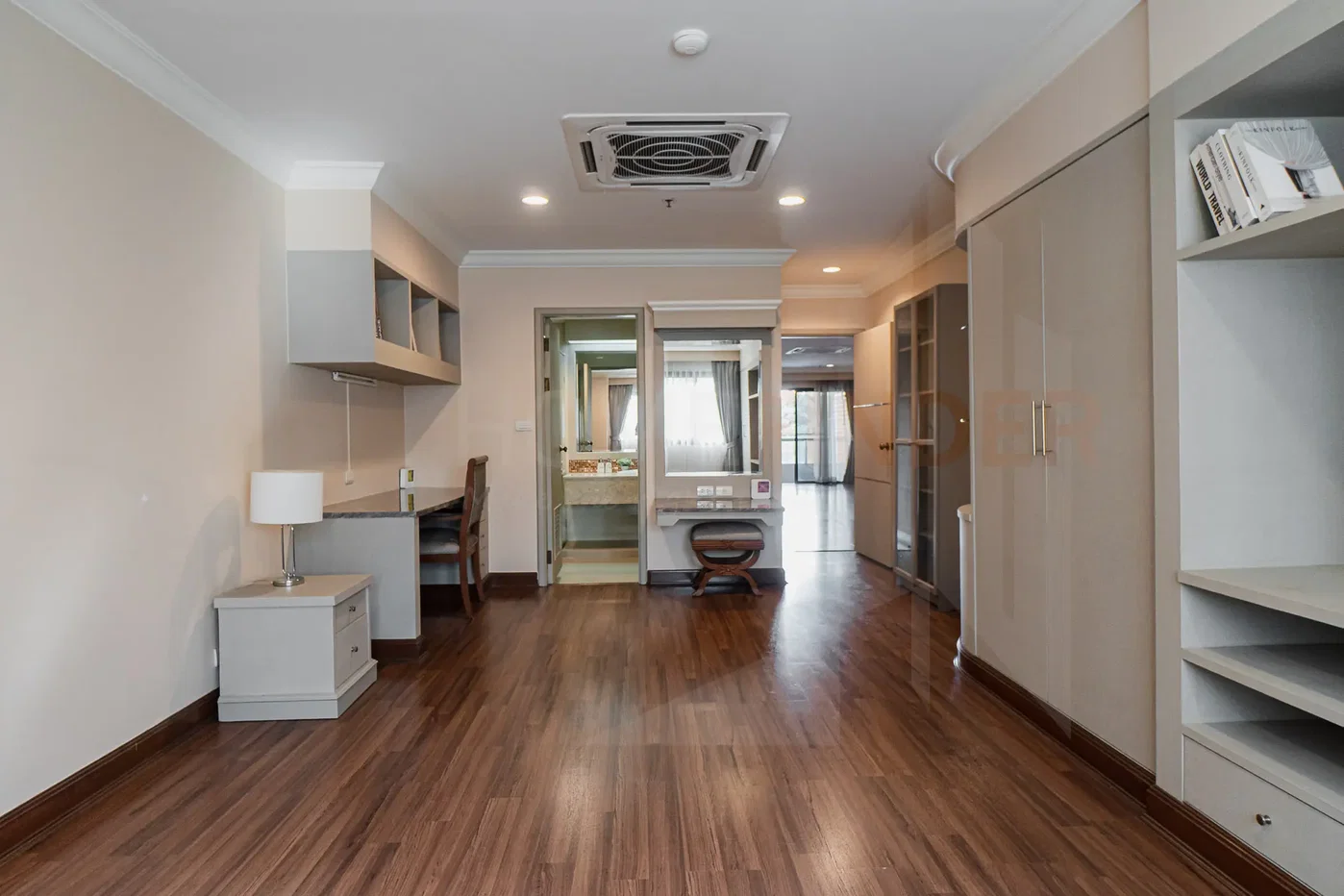 รูป G.P. Grande Tower 3 ห้องนอน ให้เช่า - รูปที่ 10/20