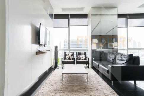 Sky Villas Condominium 2 bedrooms, for rent