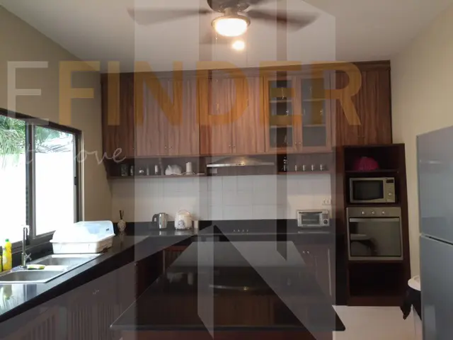 รูป Townhouse Sukhumvit 61 3 bedrooms, for rent - รูปที่ 13/17