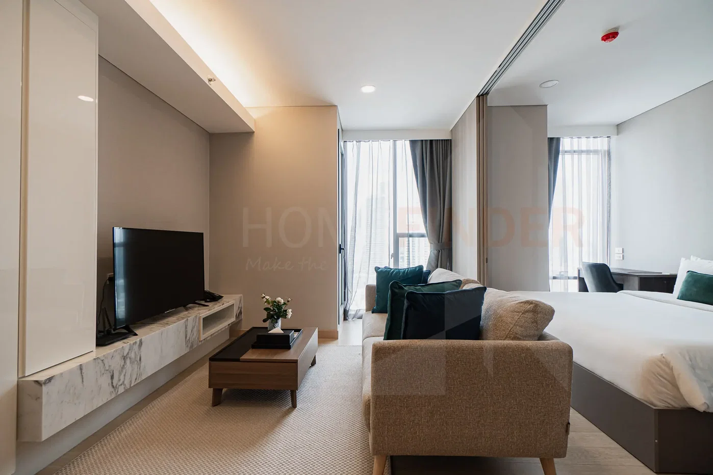 picture Siamese Exclusive Queens 1 bedroom, for rent - 2/9