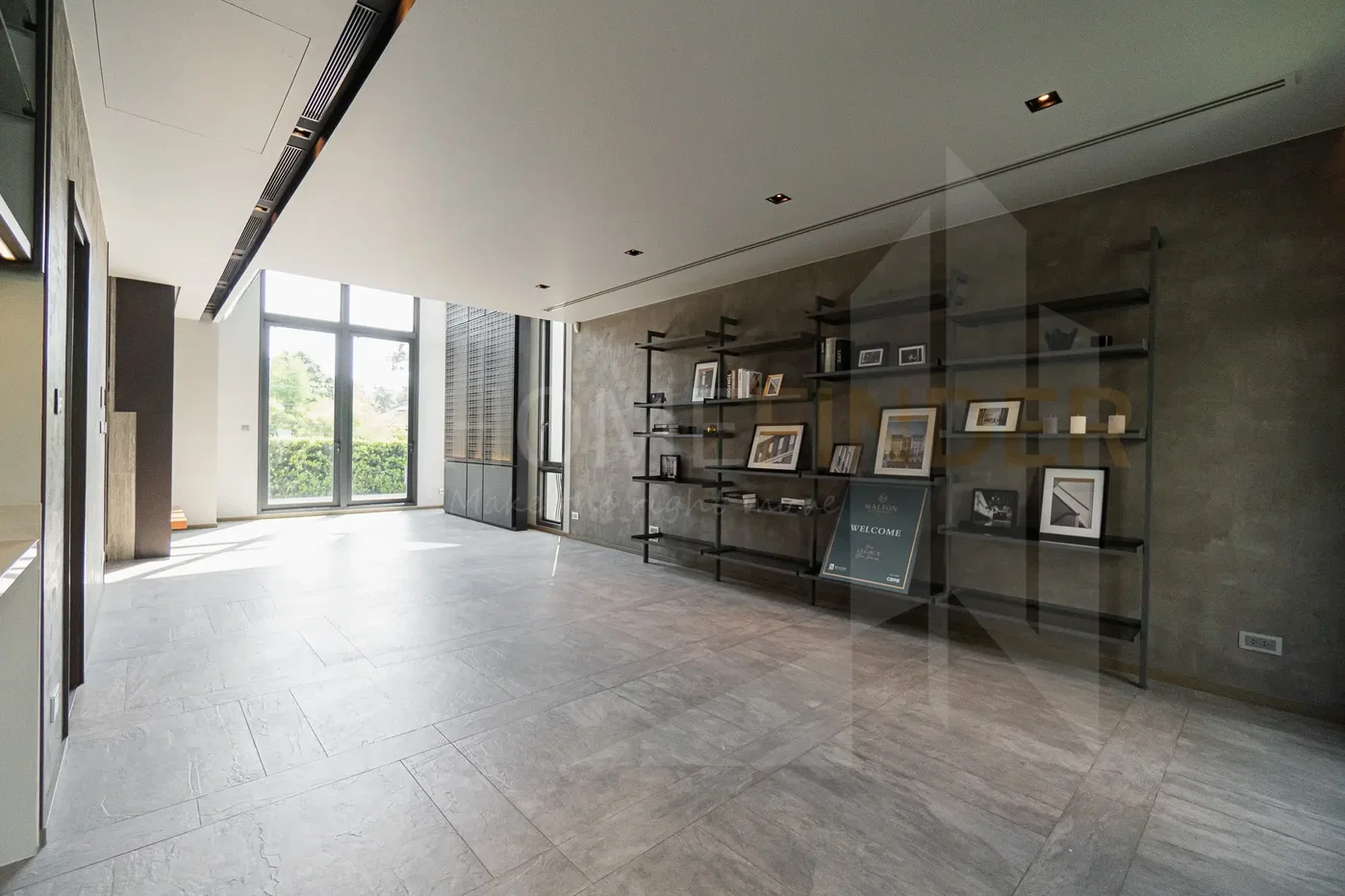 รูป Malton Private Residences Ari | Topical Loft, 3 Bedrooms, High Ceiling, 3 Parking Spots, Private Pool, 4 Storey with rooftop 3 bedrooms, for sale - รูปที่ 3/10