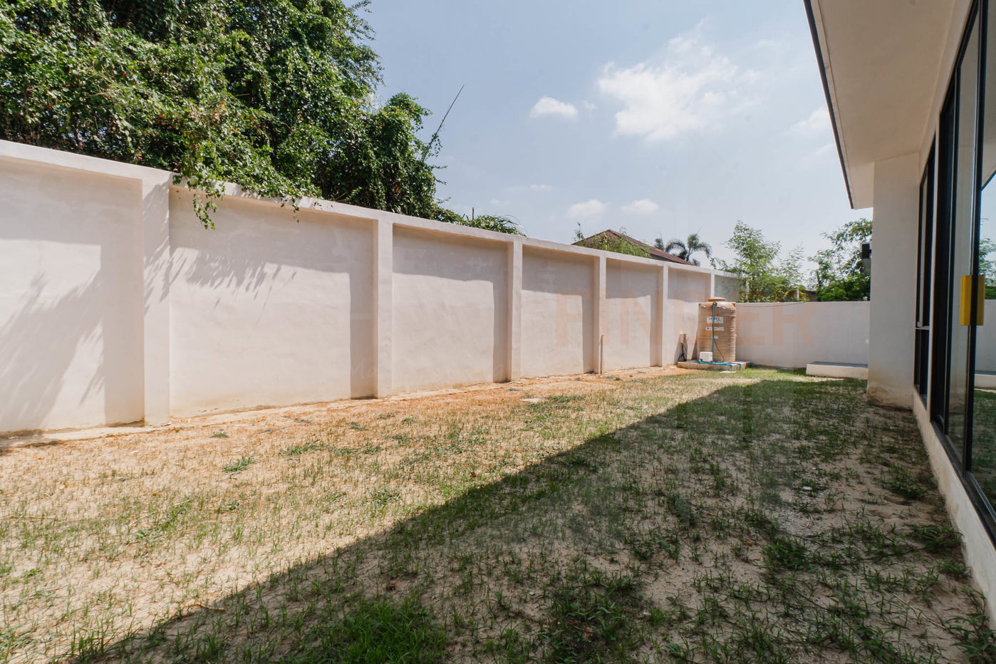 รูป The Master Ekkamai-Ramintra 4 bedrooms, for sale - รูปที่ 25/27