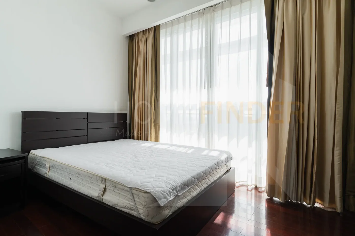 รูป Baan Rajprasong condominium 3 bedrooms, for rent - รูปที่ 7/23