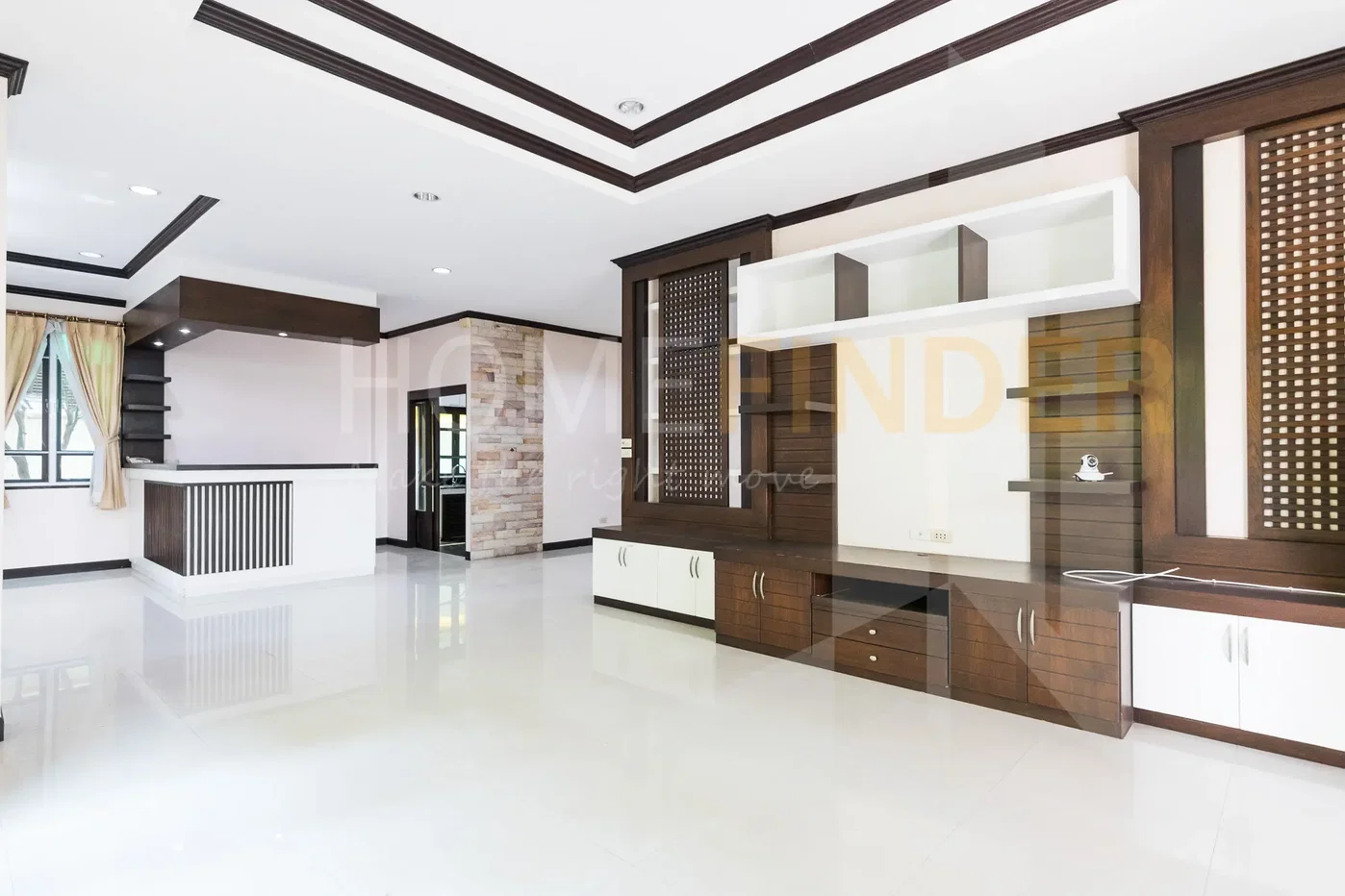 picture House Ekamai 10 4 bedrooms, for rent - 1/16