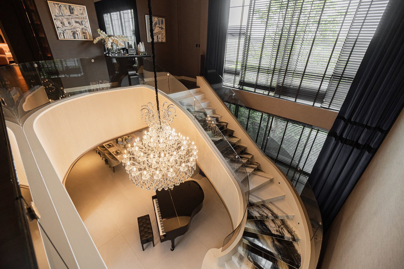 รูป แกรนด์ บางกอก บูเลอวาร์ด กรุงเทพกรีฑา ยูนิต พล็อต 4 (ยูนิตโชว์) 5 bedrooms, for sale - รูปที่ 12/14