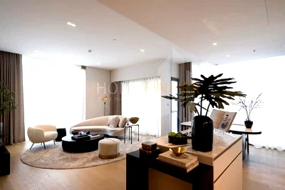 ขายคอนโด : The Strand Thong Lor 3 bedrooms, for sale