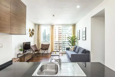 Wind Sukhumvit 23 2 bedrooms, for rent