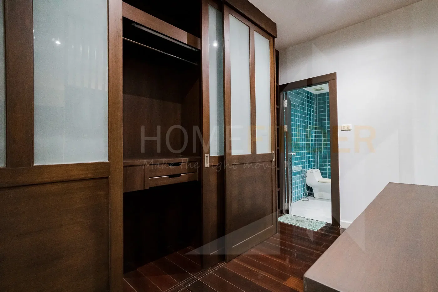 picture Baan Klang Krung Thonglor 4 bedrooms, for rent - 23/42