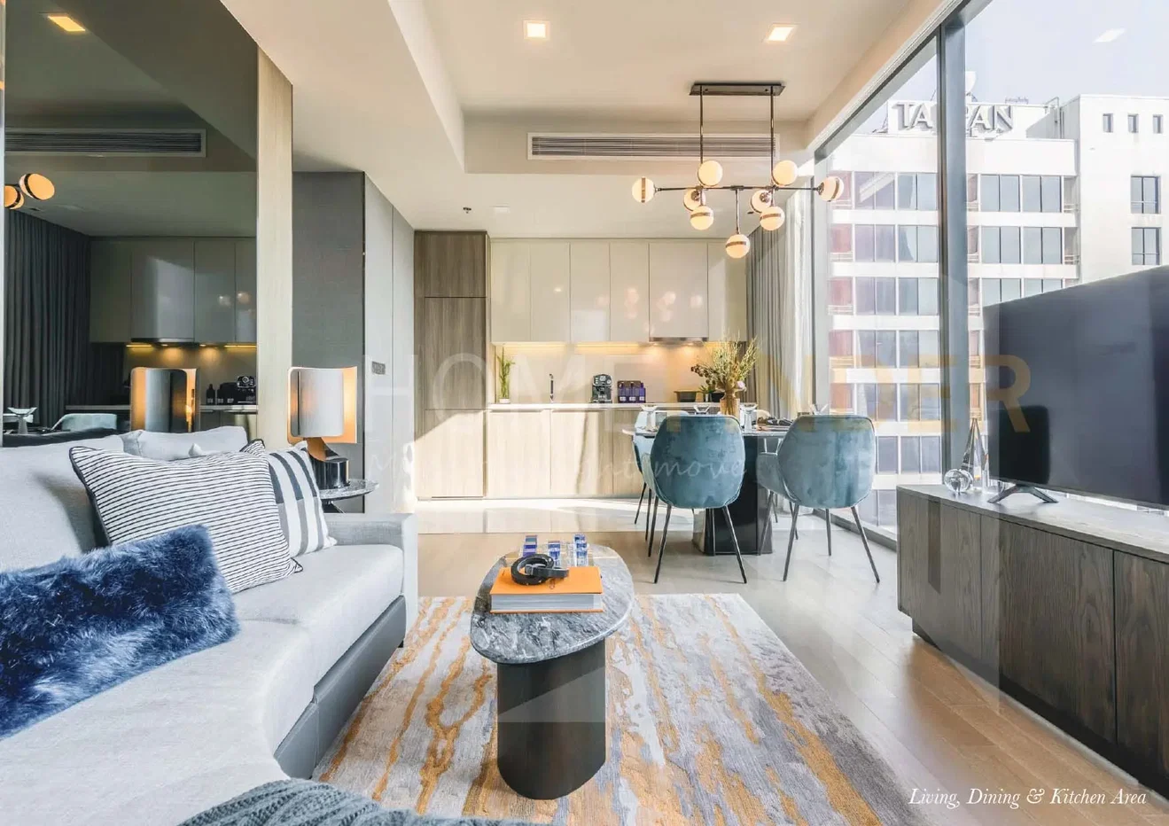 รูป CELES Asoke 2 bedrooms, for sale - รูปที่ 1/11