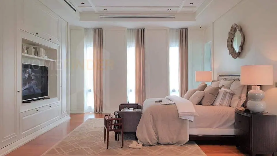 รูป Sansiri Pattanakarn - Super luxury 4 bedroom house with swimming pool, garden in Bang Na, Bangkok 4 bedrooms, for sale - รูปที่ 5/7