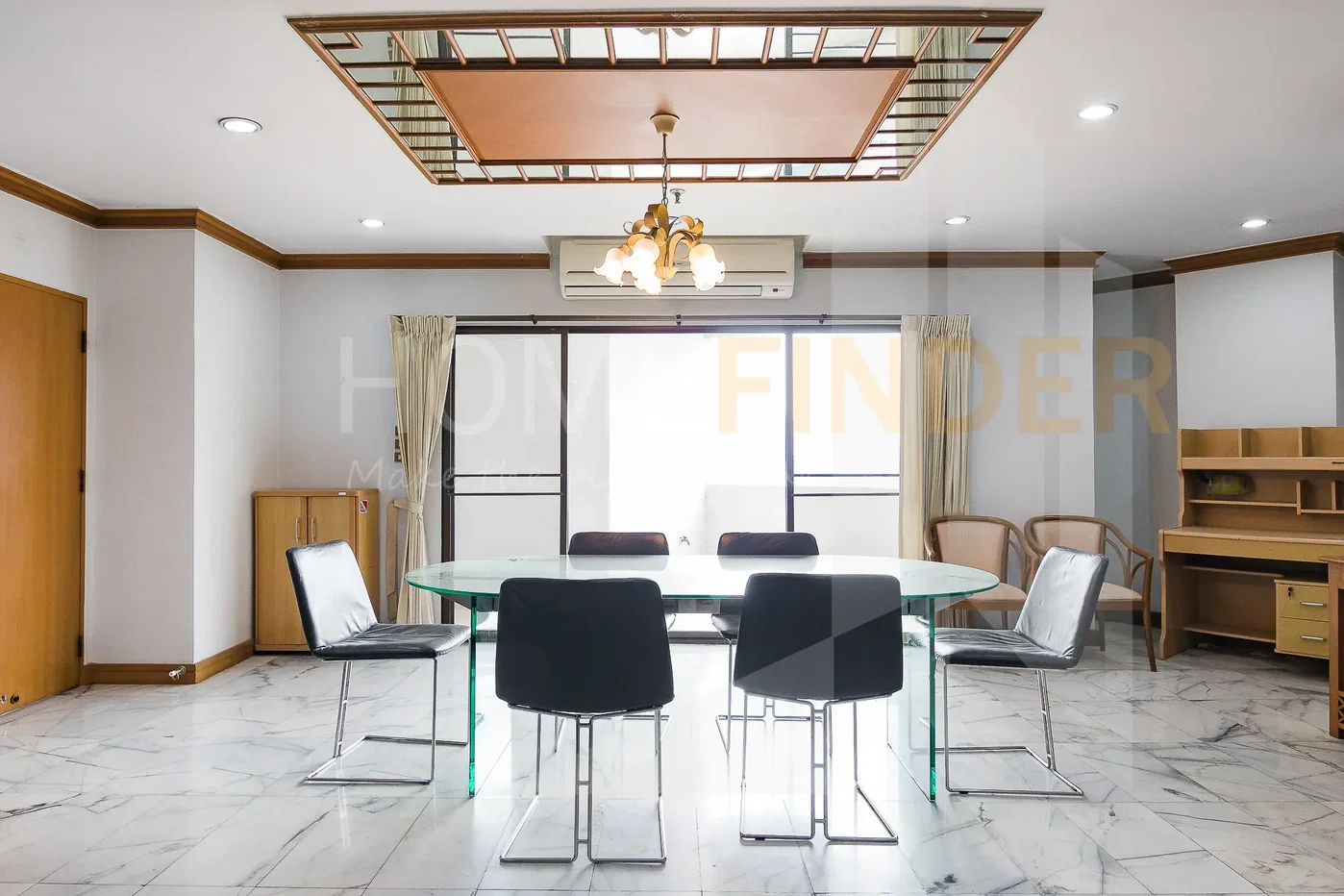picture Fifty Fifth Tower 3 bedrooms, for rent - 6/18