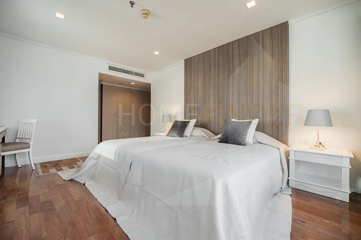 picture Mayfair Garden 3 bedrooms, for rent - 6/10