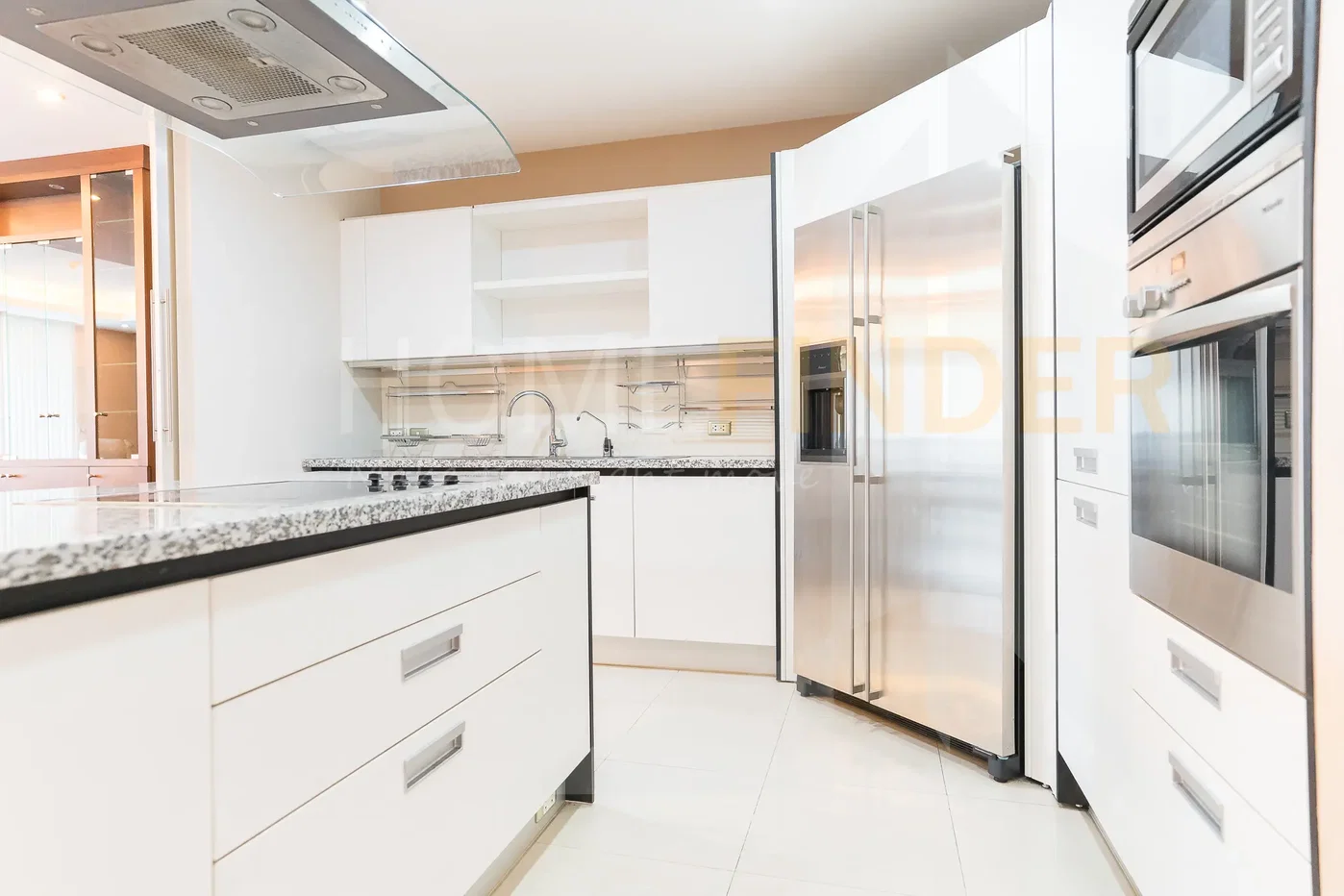 picture Sky Villas Condominium 3 bedrooms, for rent - 18/25