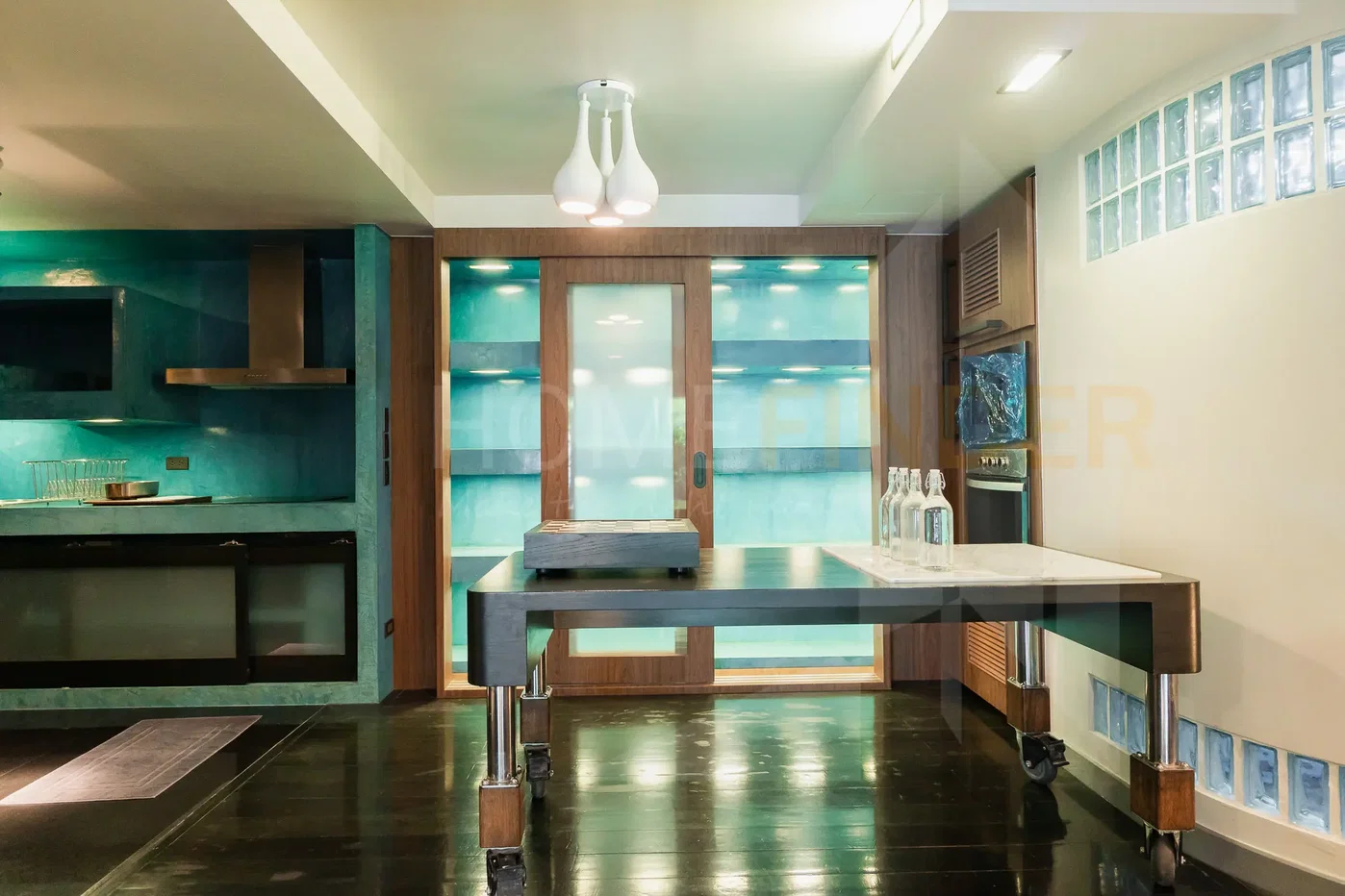รูป Urbana Sukhumvit 15 3 bedrooms, for rent - รูปที่ 7/19