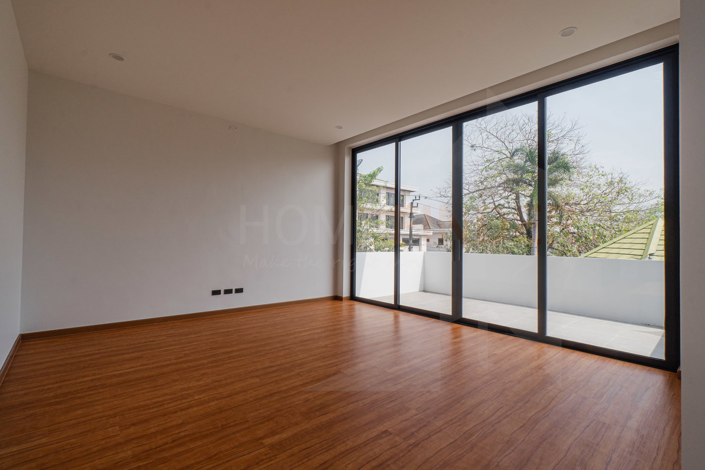 picture EDEN Srinakarin – Suan Luang 4 bedrooms, for sale - 12/24