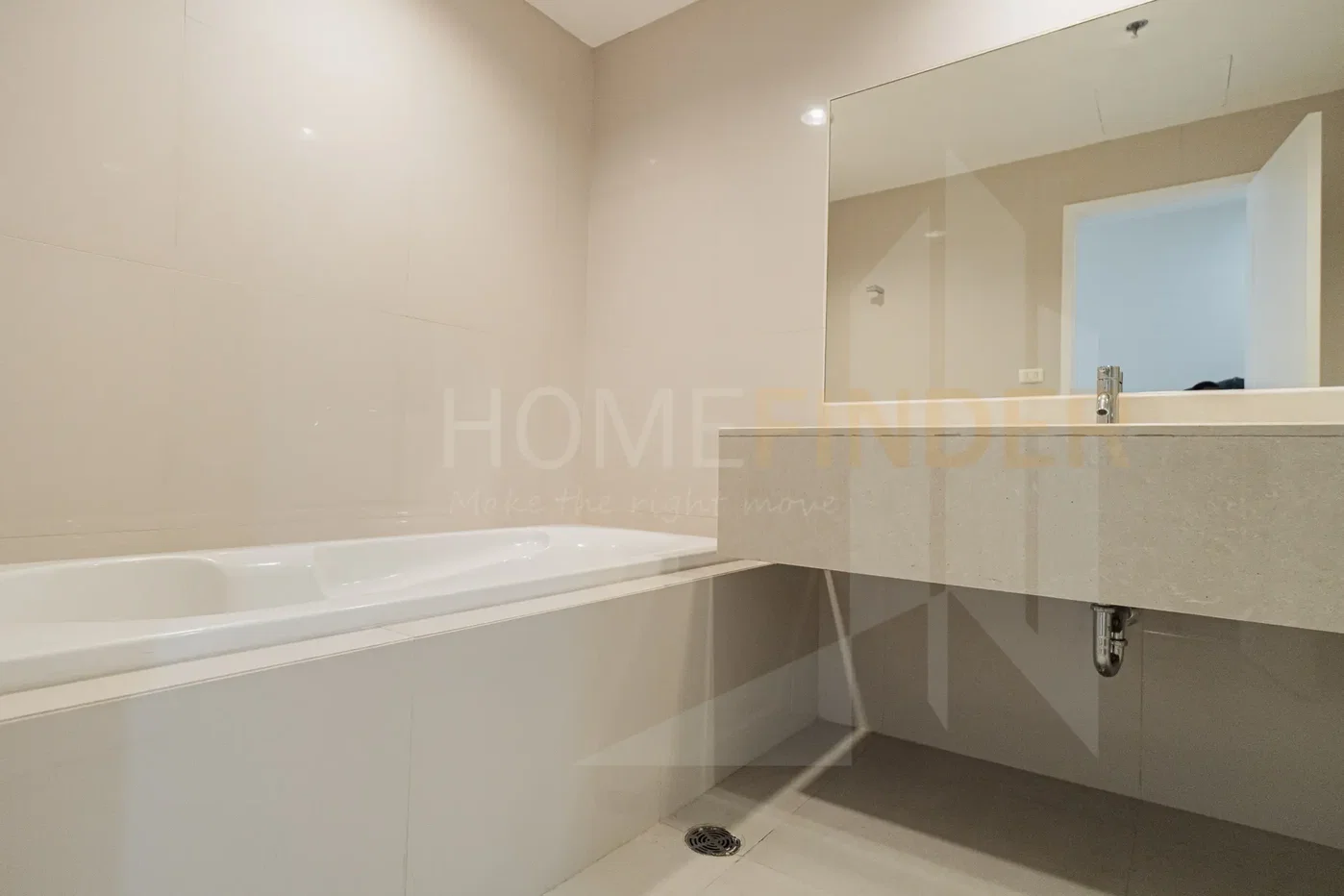 รูป Chamchuri Square Residence 4 bedrooms, for rent - รูปที่ 8/10