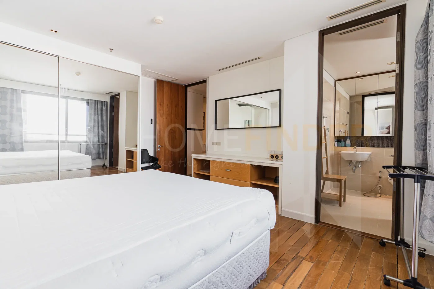 picture The Lakes 2 bedrooms, for rent - 11/15