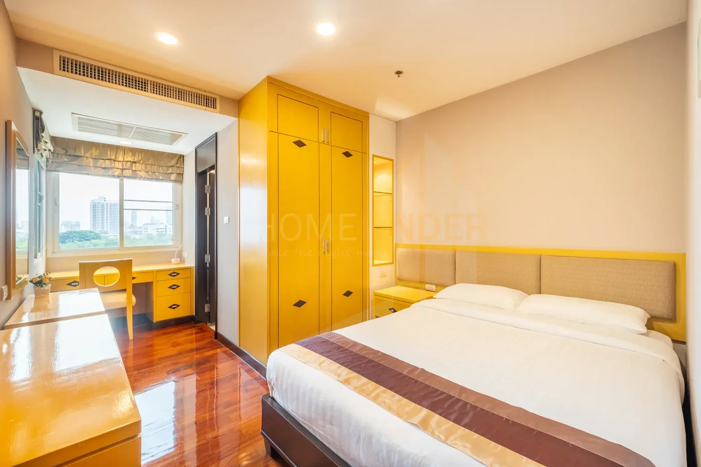 รูป AP Suites Sukhumvit 33 3 bedrooms, for rent - รูปที่ 3/8