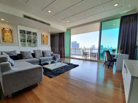 Royce Private Residences 4 bedrooms, for sale