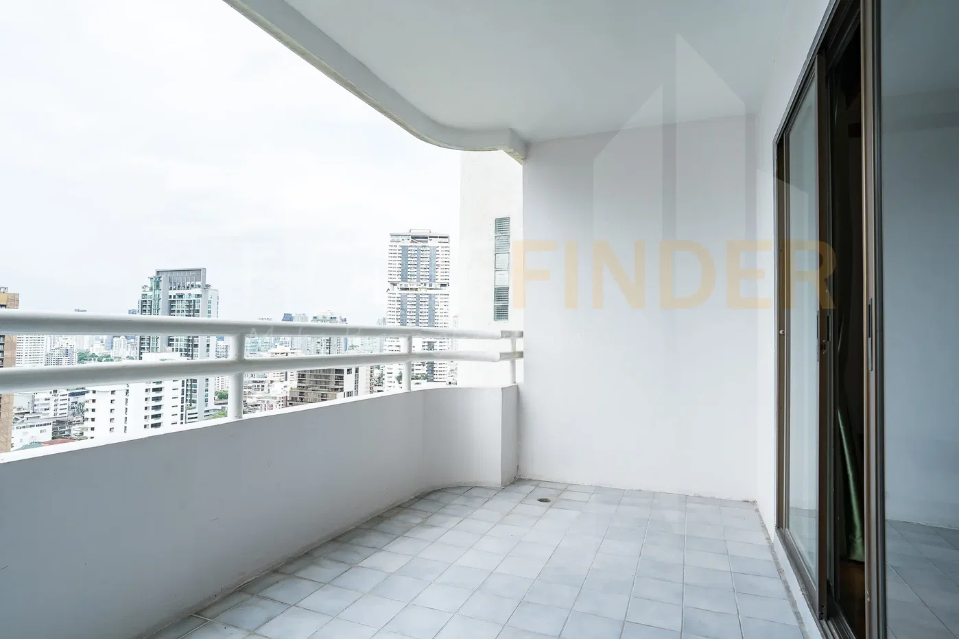 รูป Regent on the Park 1 3 bedrooms, for rent - รูปที่ 12/17