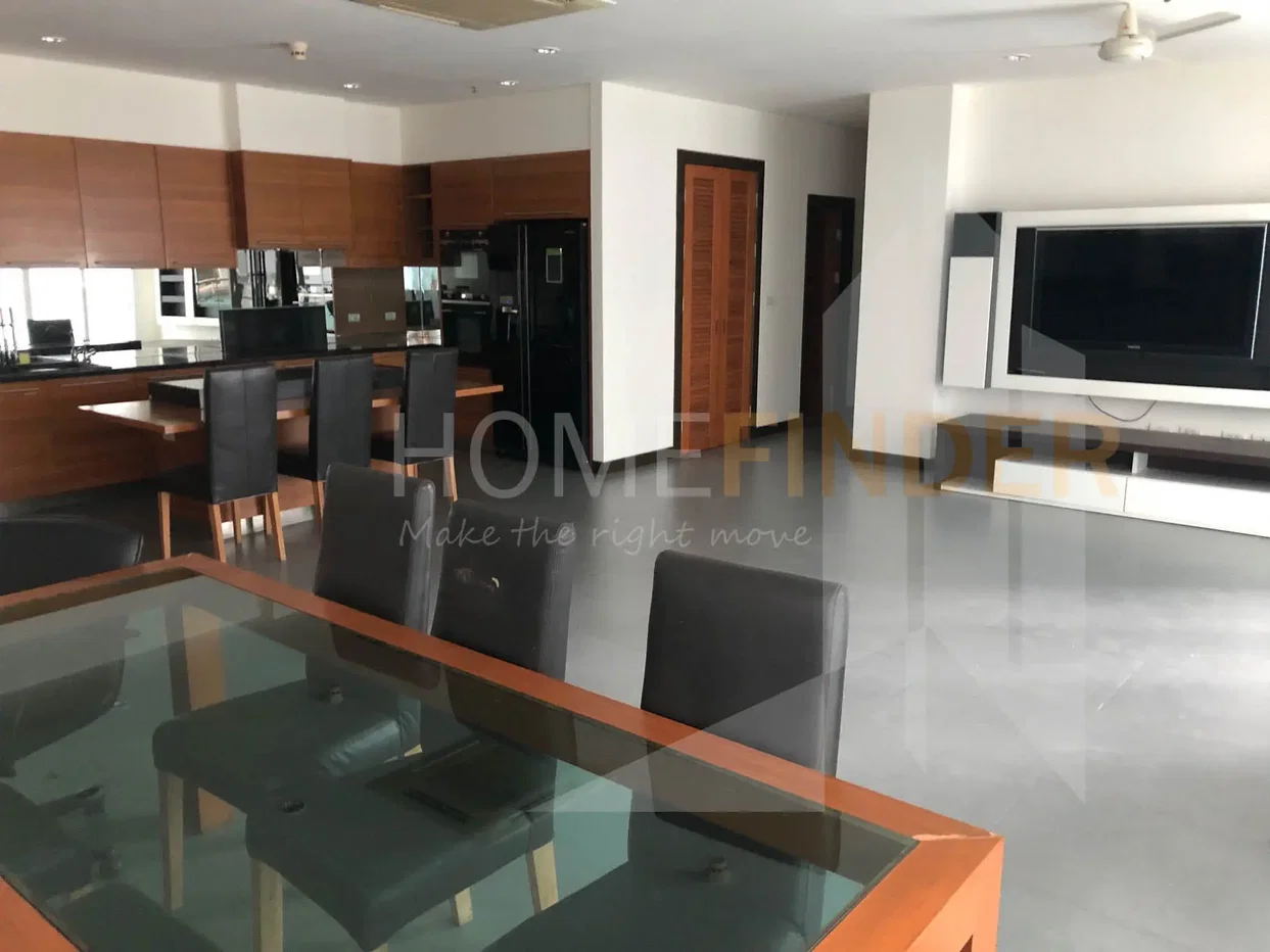 picture The Prime 11 4 bedrooms, for rent - 5/12