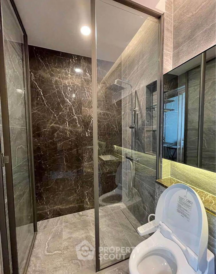 picture 70m To BTS Thong Lor | 1-BR The Esse Sukhumvit 36 (ID 2820340) - 8/8