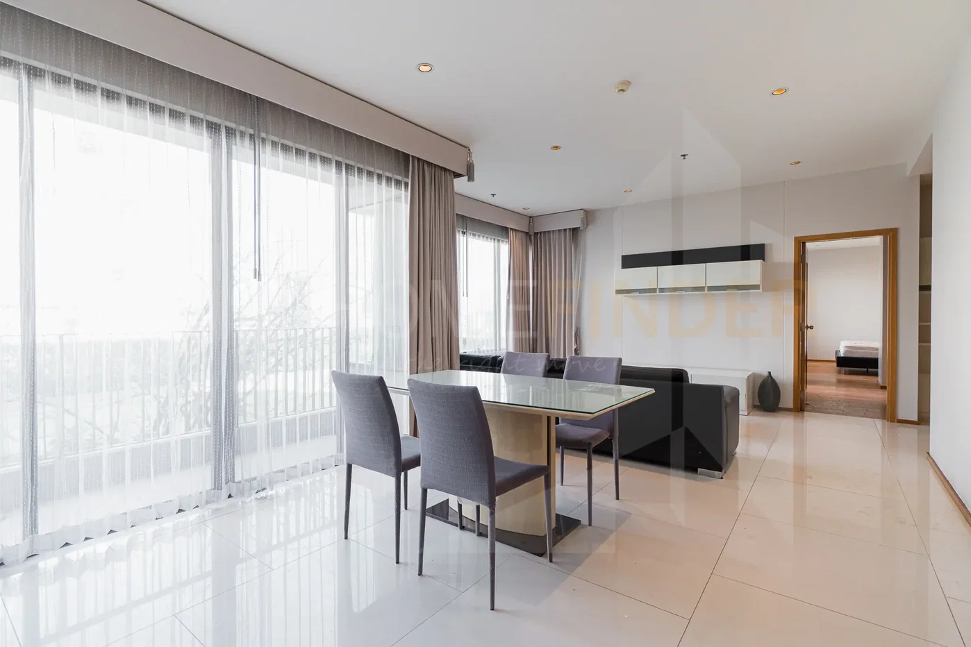 picture The Emporio Place 2 bedrooms, for sale - 2/8