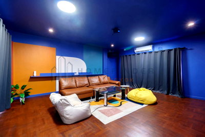 เช่าทาวน์โฮม สวนเบญจสิริ : 5-Storey Townhome near Thonglor 5 bedrooms, for rent