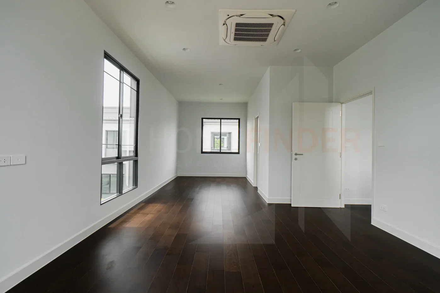 picture Setthasiri Wongwaen - Chatuchot 4 bedrooms, for sale - 6/11