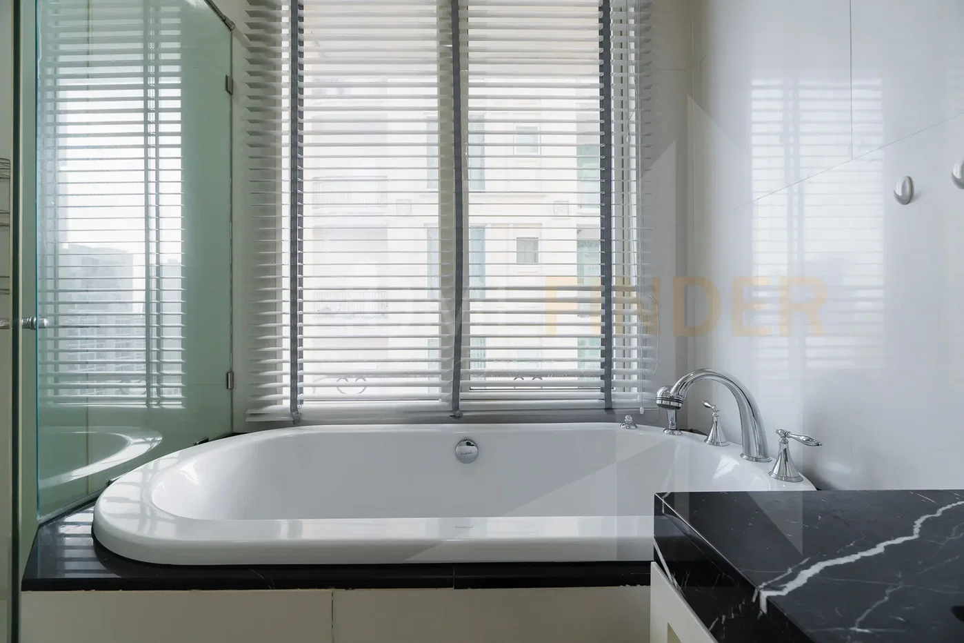 picture Royce Private Residences 2 bedrooms, for rent - 16/19