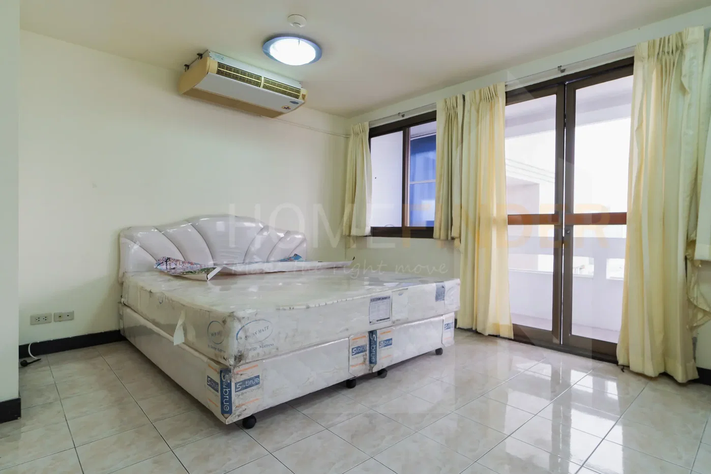 picture Crystal Garden condominium 2 bedrooms, for rent - 11/20
