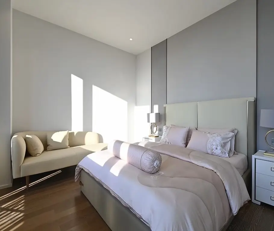 picture Muniq Langsuan 3 bedrooms, for rent - 6/9