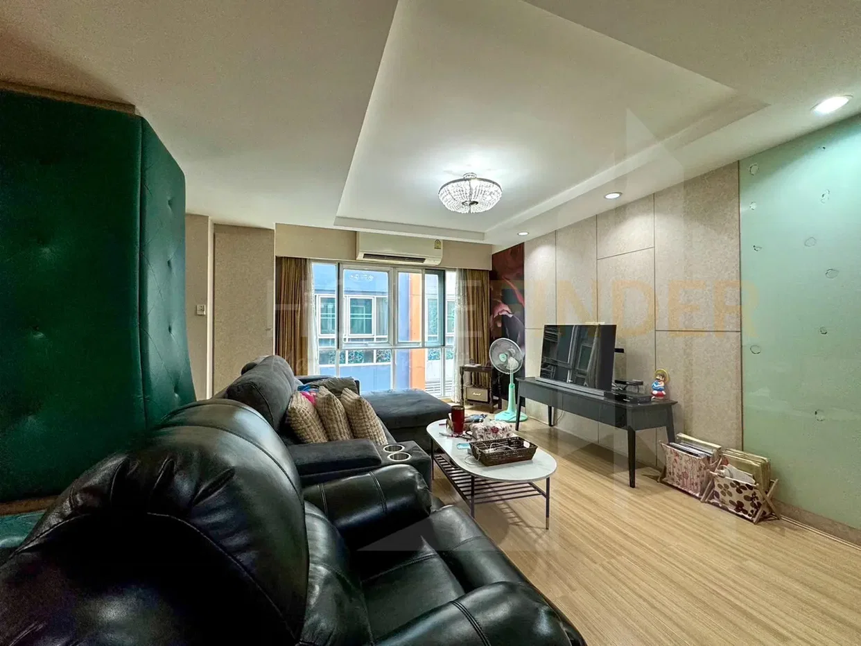 picture Le Cosi Ekamai 28 2 bedrooms, for sale - 1/8