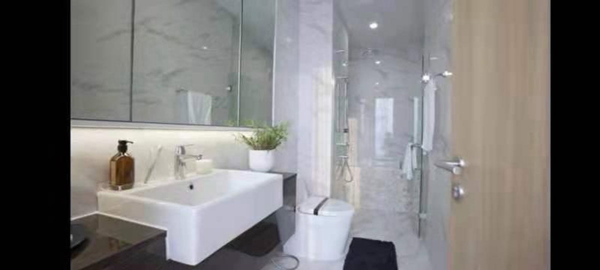 picture Noble BE 19 3 bedrooms, for sale - 10/10