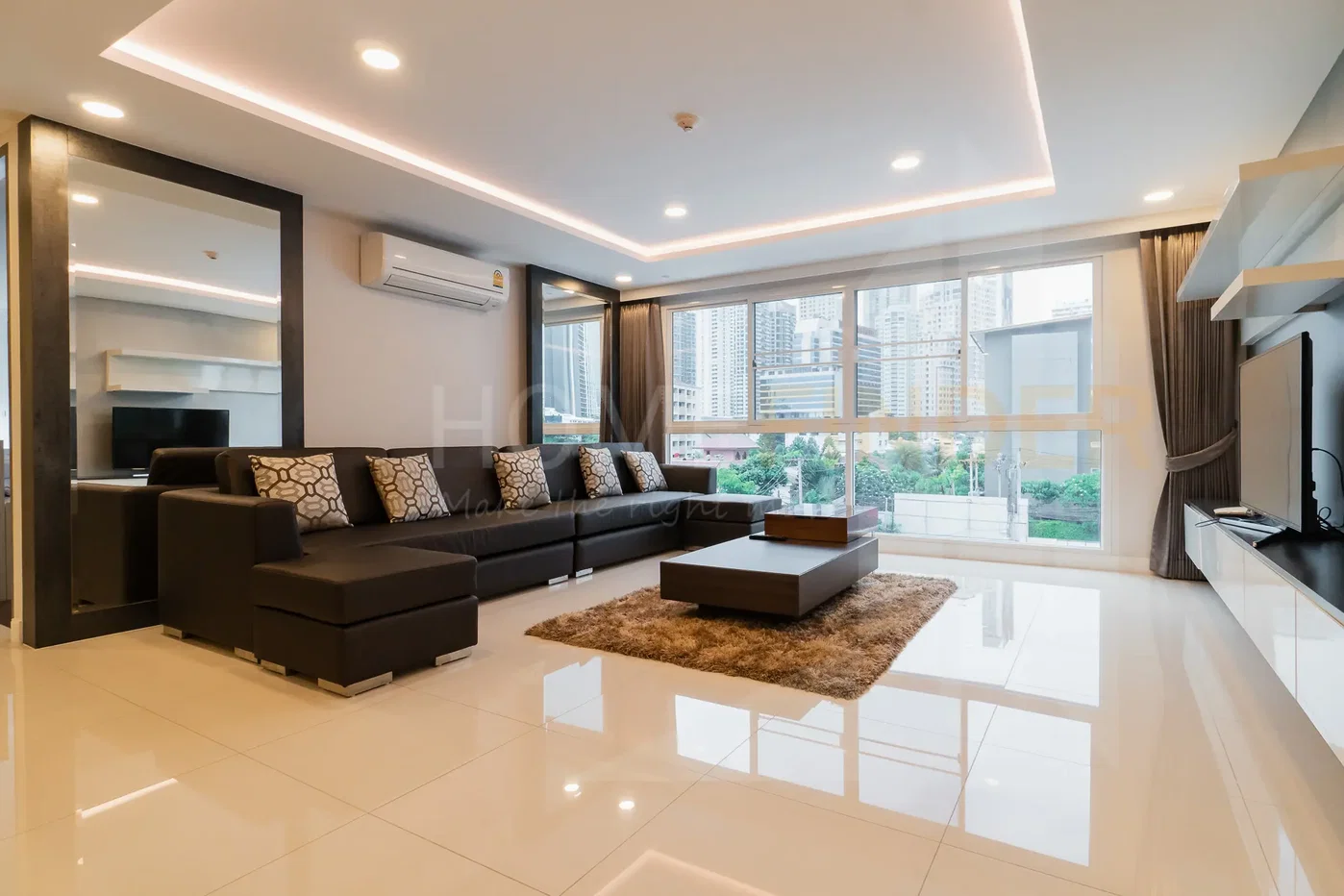 picture Aashiana Sukhumvit 26 3 bedrooms, for rent - 1/14