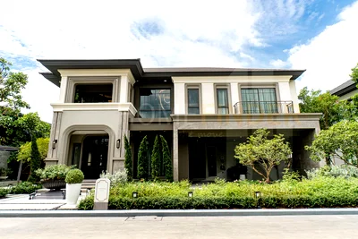Houses for sale : Grand Bangkok Boulevard Krungthepkreetha 4 bedrooms, for sale