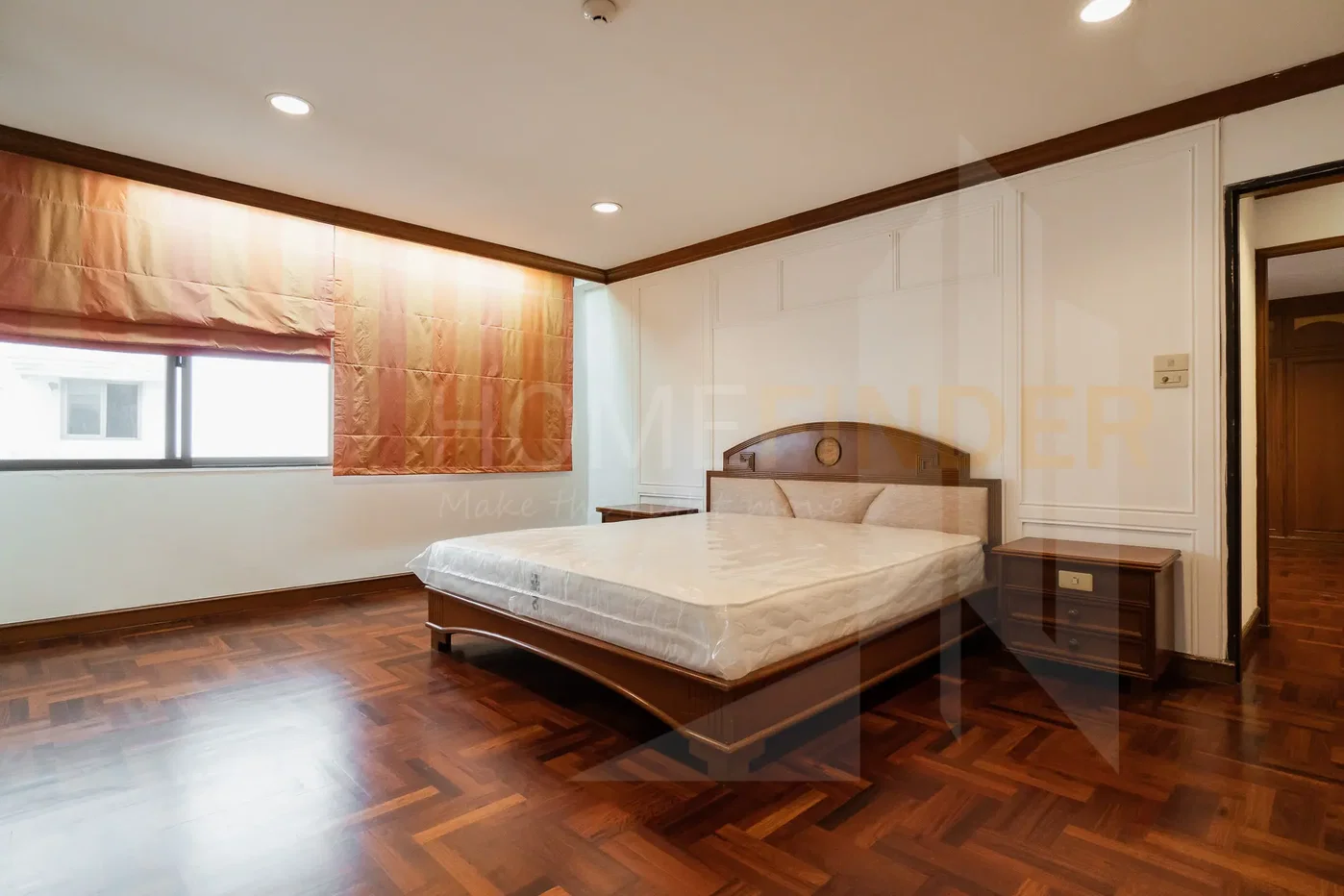 รูป Sethiwan Palace Sukhumvit 4 3 bedrooms, for rent - รูปที่ 9/27