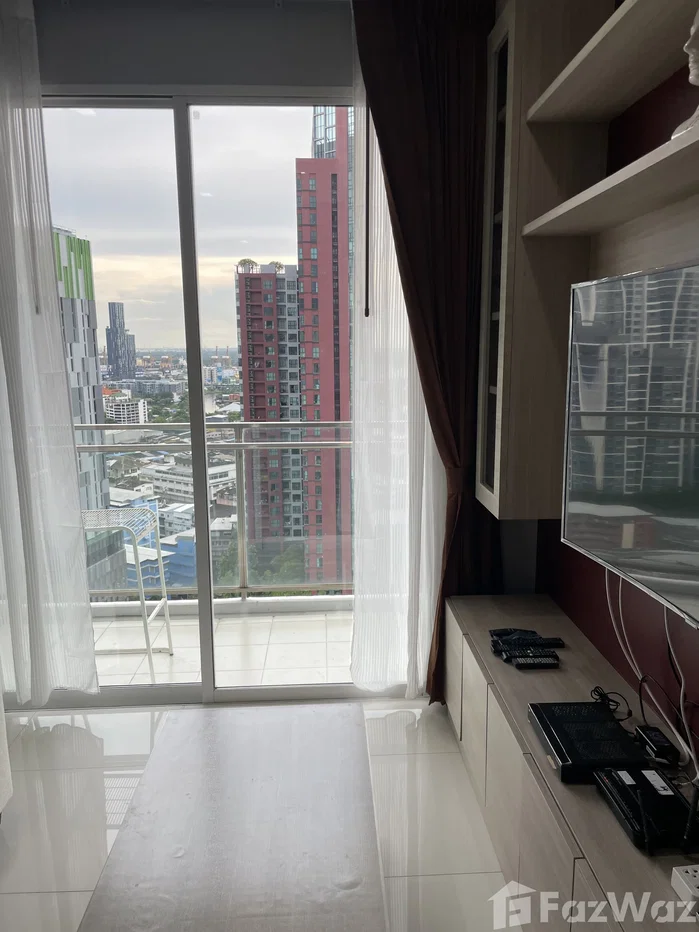 picture Luxury 21st-Floor Condo at The Bloom Sukhumvit 6714619 - 2/6